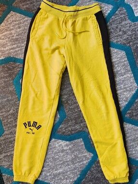 PUMA Play Loud T7 Men's Sweatpants - Fresh Pear Yellow/Black -Size S